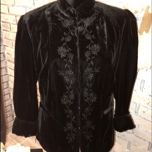 Apt. 9 Women’s Velvet Jacket - Picture 4 of 8